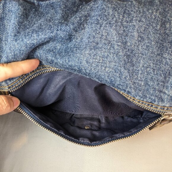 Beautiful boho denim bag with faux leather trim! Excellent used condition! - Picture 7 of 15